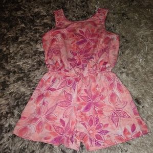 Girls mudd floral romper, size 10